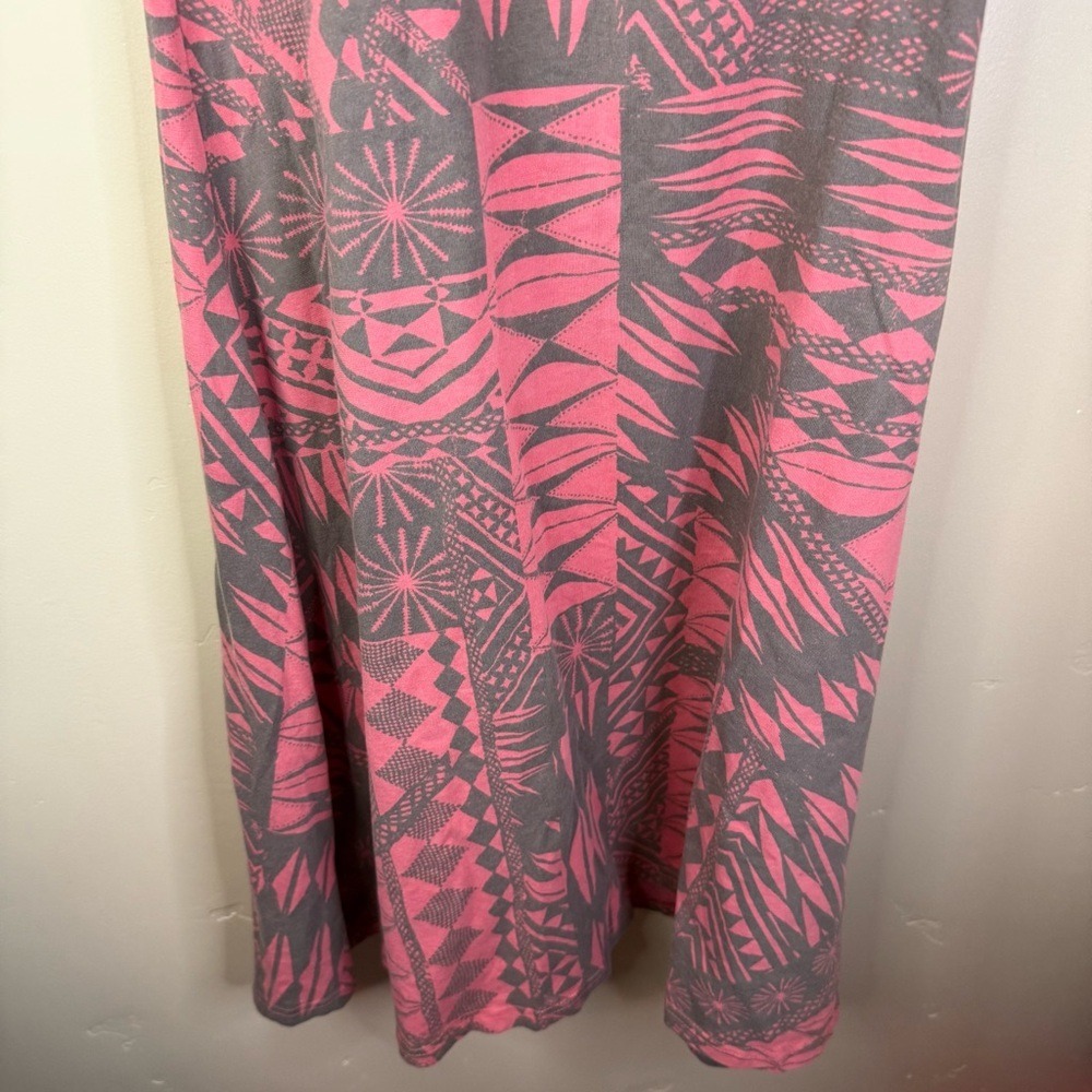 Patagonia Halter Tribal Shelf Bra Size Medium Vibrant Activewear Outdoor Hiking - Picture 5 of 11